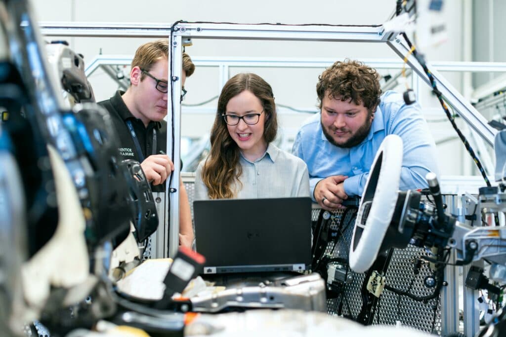 Wir sind Inititialzünder und Vollender Ihrer digitalen Transformation